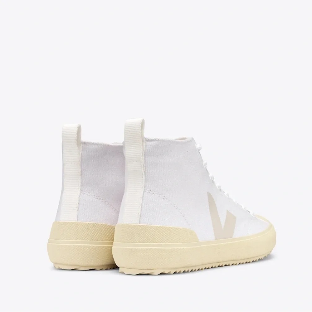 VEJA Nova High Top Canvas White Butter Sole Size 5 NIB